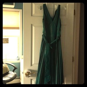 Green Banana Republic dress.